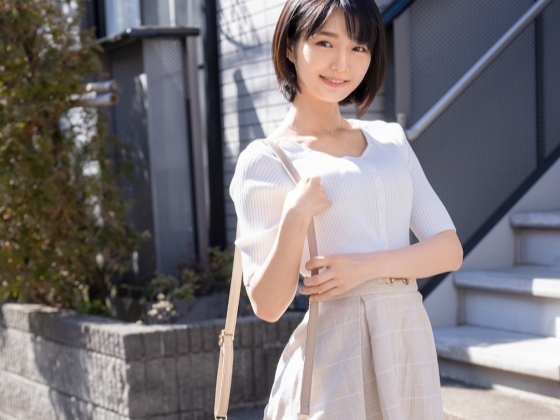 【倉本すみれ×素人】女子アナ級の清楚美少女を素人男性のもとへデリバリー!見た目とは裏腹なドスケベっぷりに興奮必至!