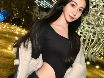 【スレンダー×素人】淫乱ボディがそそられる美女がエチエチすぎてボッキ不可避！めちゃシコなワレメをズボズボと肉棒でピストン