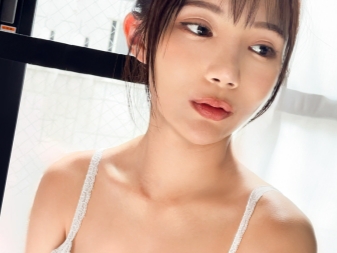 【美少女×巨乳】アイドル級ルックスの美少女がチンコの快感に溺れる！ねっとりピストンに悶え感じまくっちゃう！