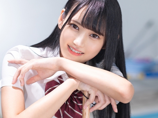 【八掛うみ×制服】超絶キュートな八掛うみちゃんと甘酸っぱいアオハルセックス！制服姿のままチンコ挿入しちゃう！