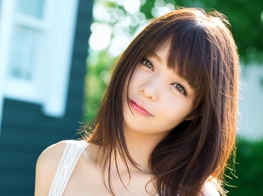 【貧乳素人娘大集合】『胸は小さめだけど…』控えめおっぱいの女の子たちが大胆に制服やブルマでエッチなコスプレ！あどけないフェラや体育座りセックスで大興奮♡