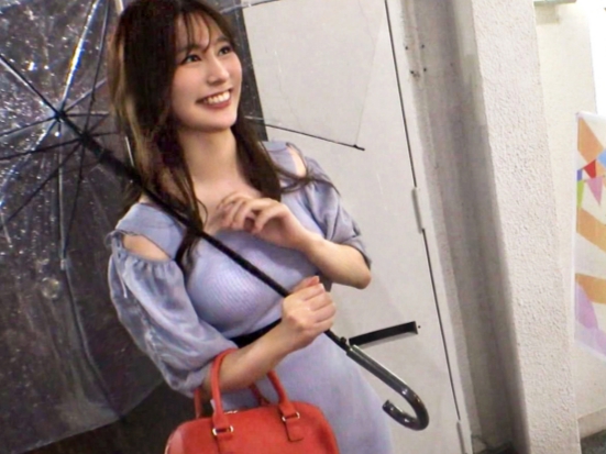 【巨乳ナンパ】『えっ、ダメだよ…』おっとり美巨乳お姉さんが街中で声をかけられ、まさかのセックス体験！豊満なボディを揺らして感じまくる姿がエロすぎる！♡