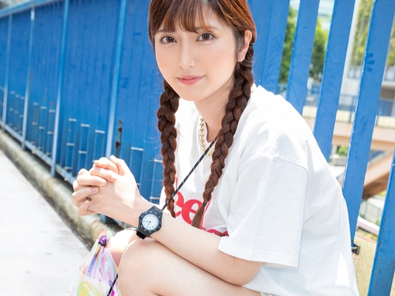 【安藤もあ×潮吹き】キュートすぎる安藤もあちゃんが激しく手マンされ潮吹き！トロトロおマンコをピストンされ感じちゃう！