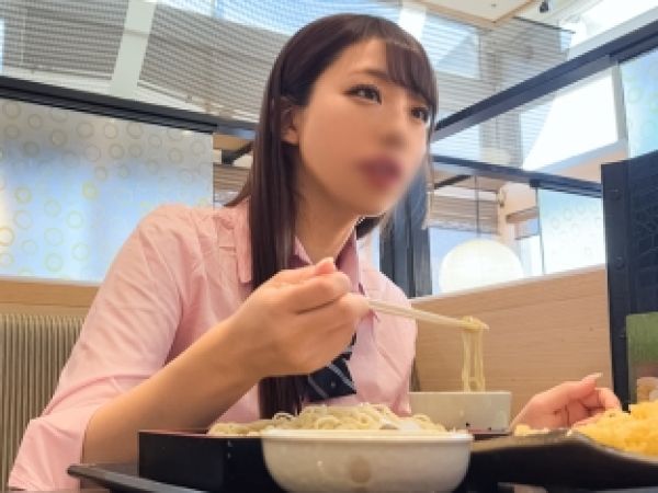 【制服美少女と車内デート】「我慢できない…」車内でフェラチオ♥ホテルでは着衣のまま生挿入！制服姿で乱れる美少女との生々しいハメ撮り記録♡