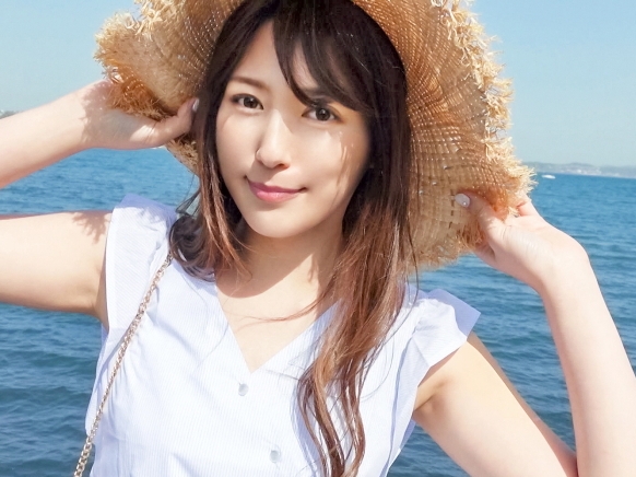 【愛音まりあ×中出し】めちゃカワな愛音まりあちゃんとアツく濃厚なオトナの小旅行！エチエチに絡み合い中出しセックス！