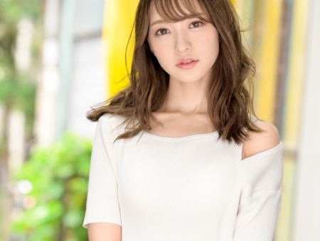 【流川夕×素人】圧倒的美少女の流川夕ちゃんを素人男性へデリバリー！スレンダーボディを絡ませ濃密エッチに乱れちゃう！