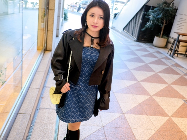 【人妻×変態】肉感がたまらなくエロい人妻と濃厚セックスに乱れる！肉厚なおマンコで肉棒包み込み不倫セックス！