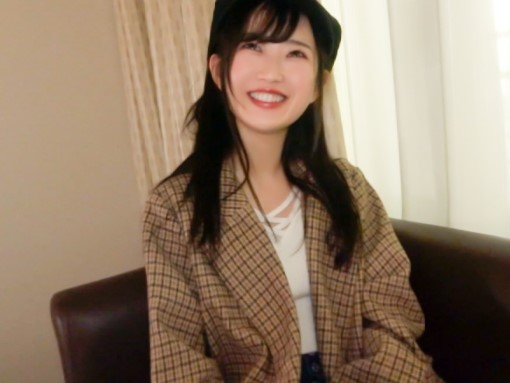 【童顔美少女の悶絶正常位】『気持ち良すぎる…』キュートな顔してエッチなカラダの美少女が、ビンビンのチ○コで膣奥を激しく突かれ、喘ぎ声を漏らしながら感じまくる！♡