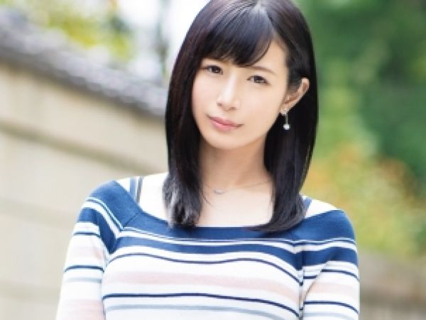 【素人】仕事に追われ忙殺されるお姉さんが愛してしまった既婚者男性…久しぶりの2人きりの時間に浸り愛し合う不倫中出し性