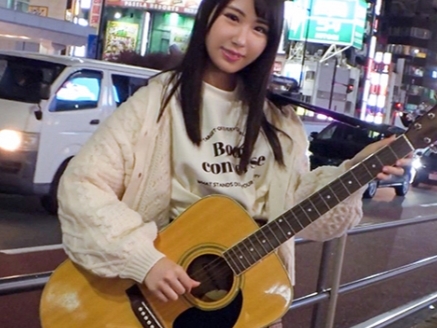 【素人×ナンパ】ミュージシャンを志す美尻素人ムスメをハメる!白く濁ったザーメンをお顔にぶっかけられる!記事