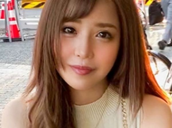 【神スタイル店員のエロ奉仕】アパレル美女が乳首舐め手コキ＆フェラでチ●ポをご奉仕！膣奥まで激しく突かれて本気で感じまくる神スタイル美人の悶絶SEX！♡