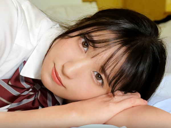 【激カワJK】『気持ちいい…です///』ホテルでおじさんに快楽調教されちゃう制服美少女！ウブなカラダが敏感すぎてイキまくり♡