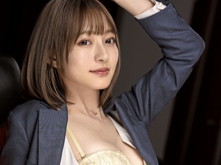 【流川夕×OL】スレンダー痴女OLの流川夕が肉棒にまたがる！細身なカラダが快感にヨガり乱れまくる！